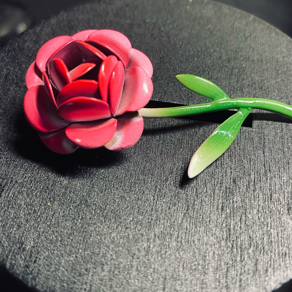 Vintage Enamel Pink Rose Metal Brooch - Picture 2 of 6